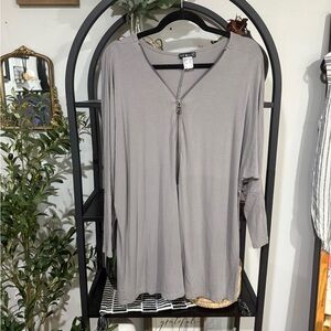 VENUS Long Sleeve Top in Elegant Gray plus size 1x with zipper design